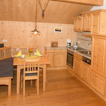 Urlaub Mitten Im Wald - Lueg Apartman