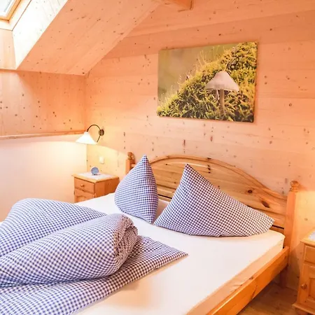 Urlaub Mitten Im Wald - Lueg Scheibbs