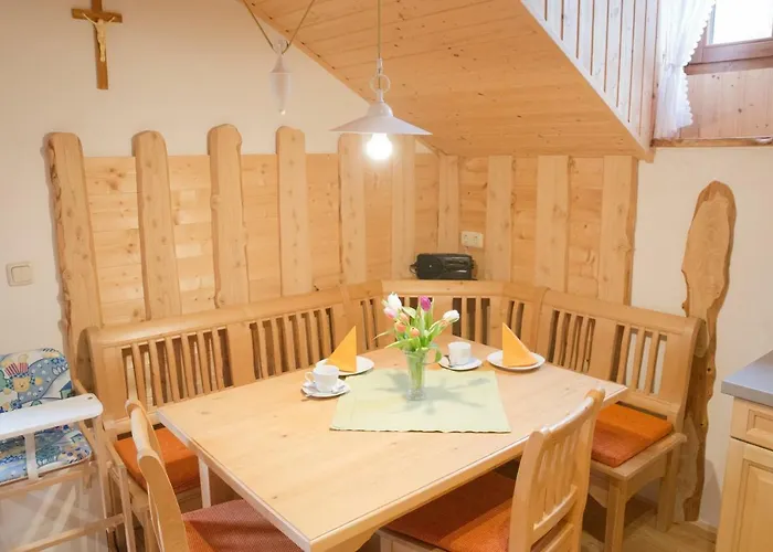 Urlaub Mitten Im Wald - Lueg *